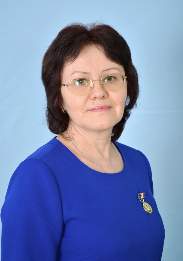 Николаева Людмила Ильинична.